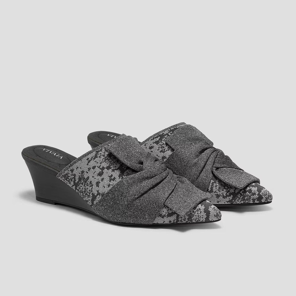 Vivaia Yaffa Wedge Pointed-Toe Wedge Sandals Rich Gray Python Women's Size 39